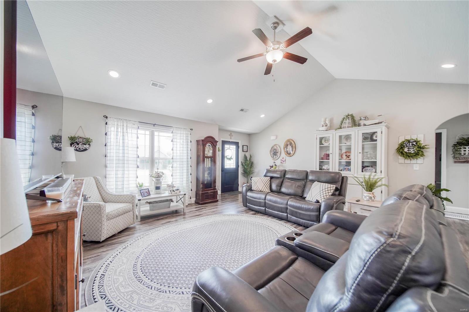 11135 Lexington Lane
