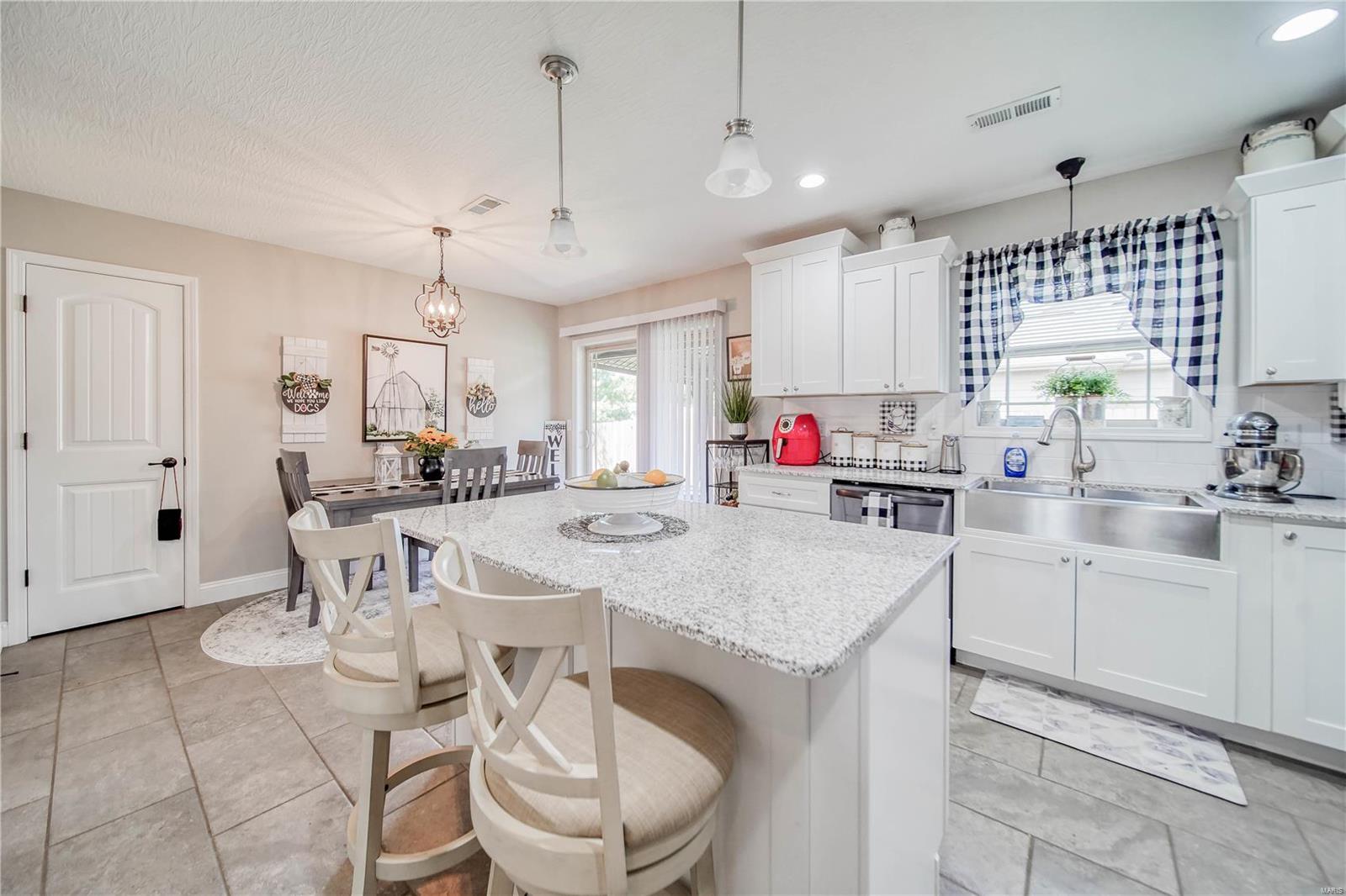 11135 Lexington Lane