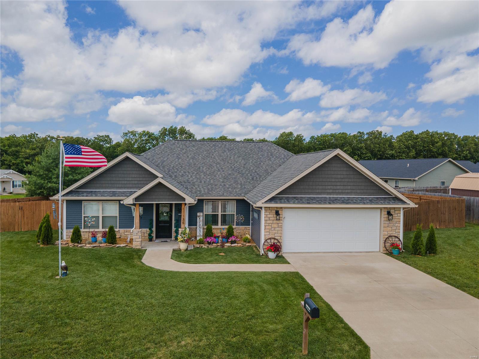 11135 Lexington Lane