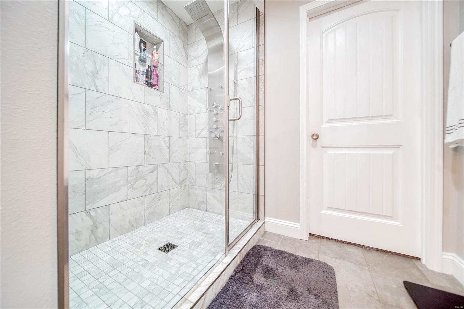 11135 Lexington Lane