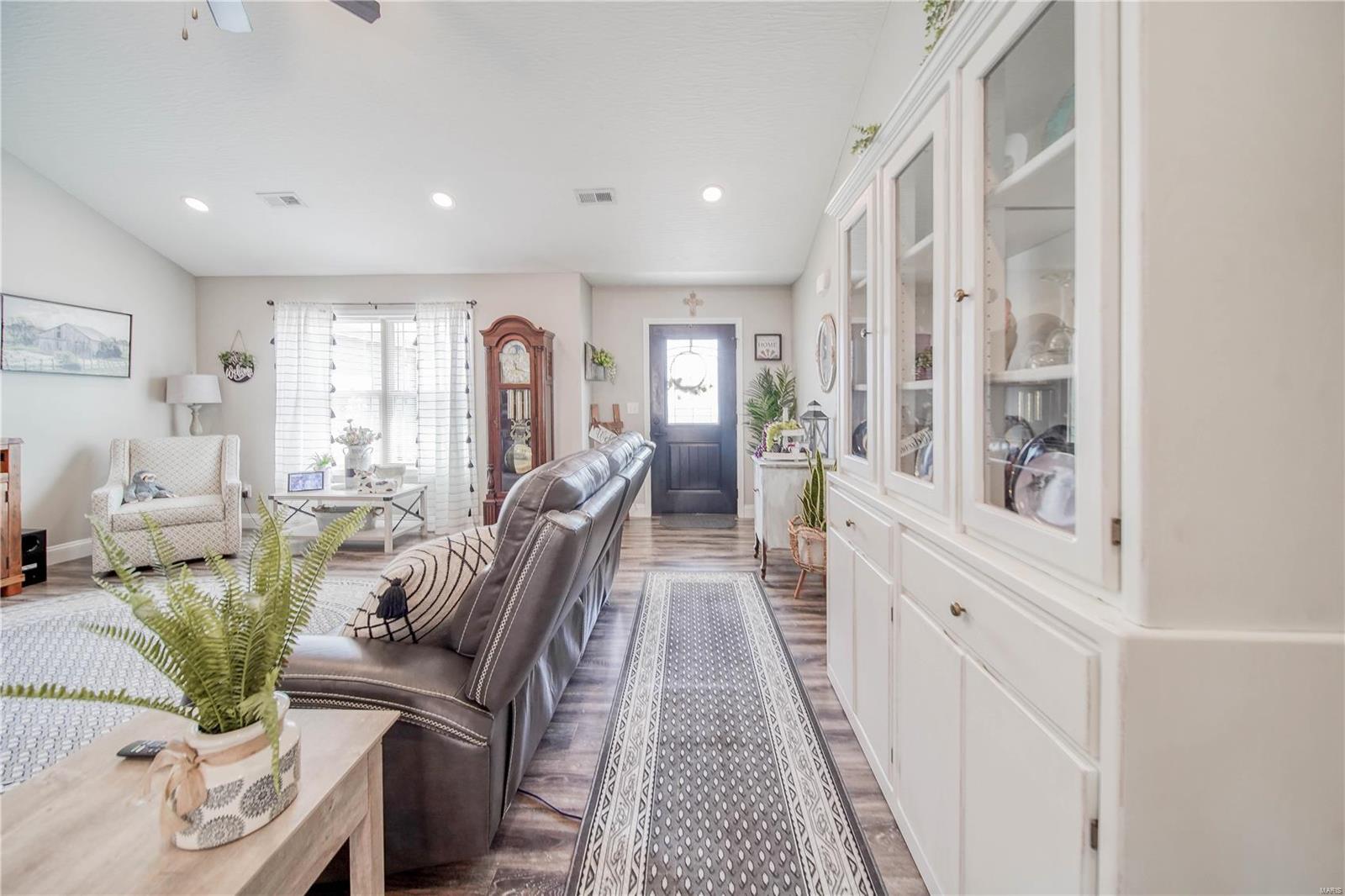 11135 Lexington Lane