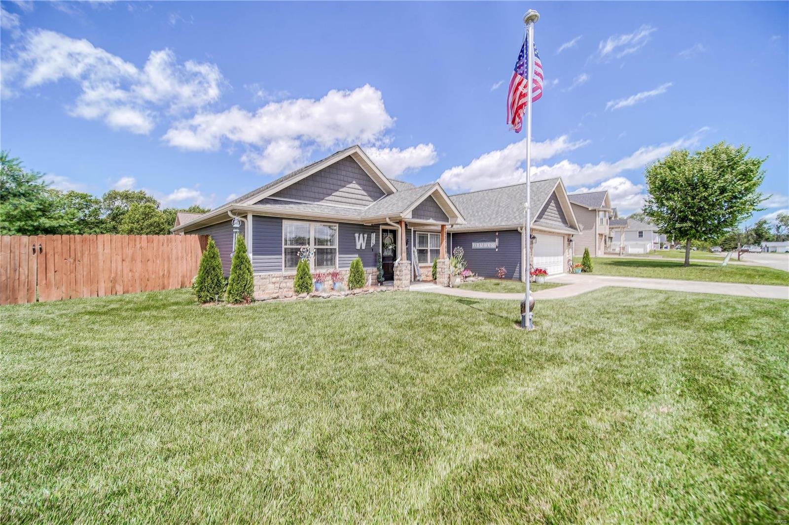 11135 Lexington Lane