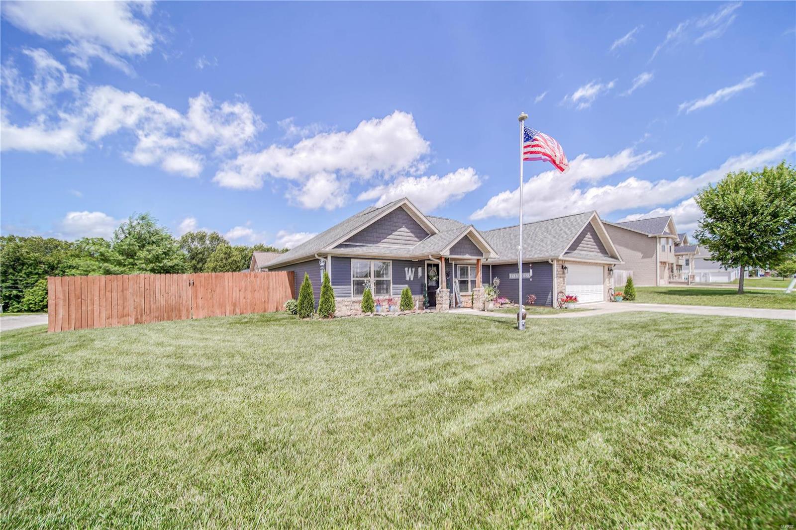 11135 Lexington Lane