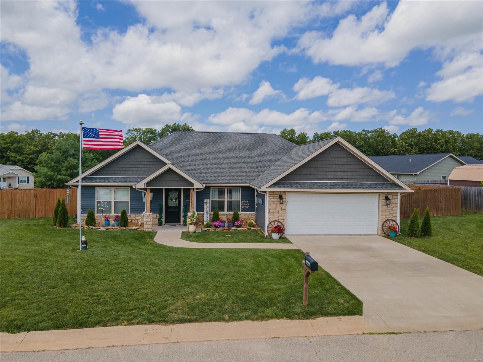 11135 Lexington Lane