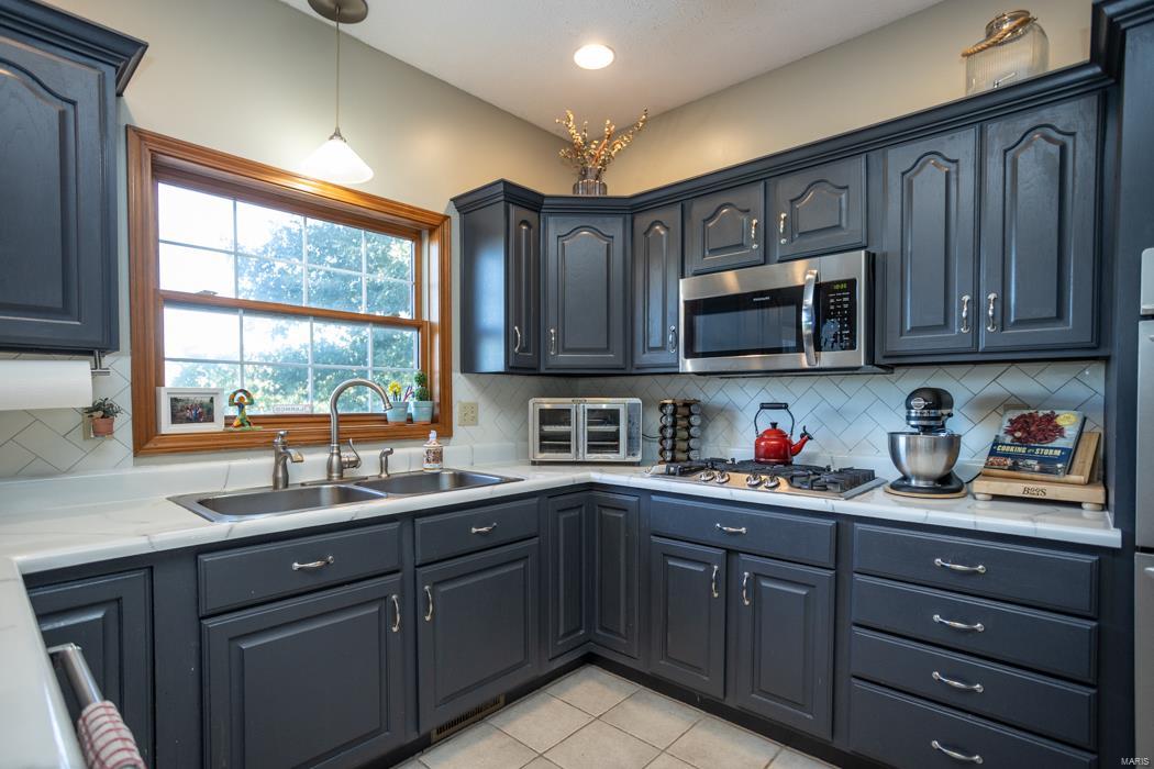 14280 Harper Lane