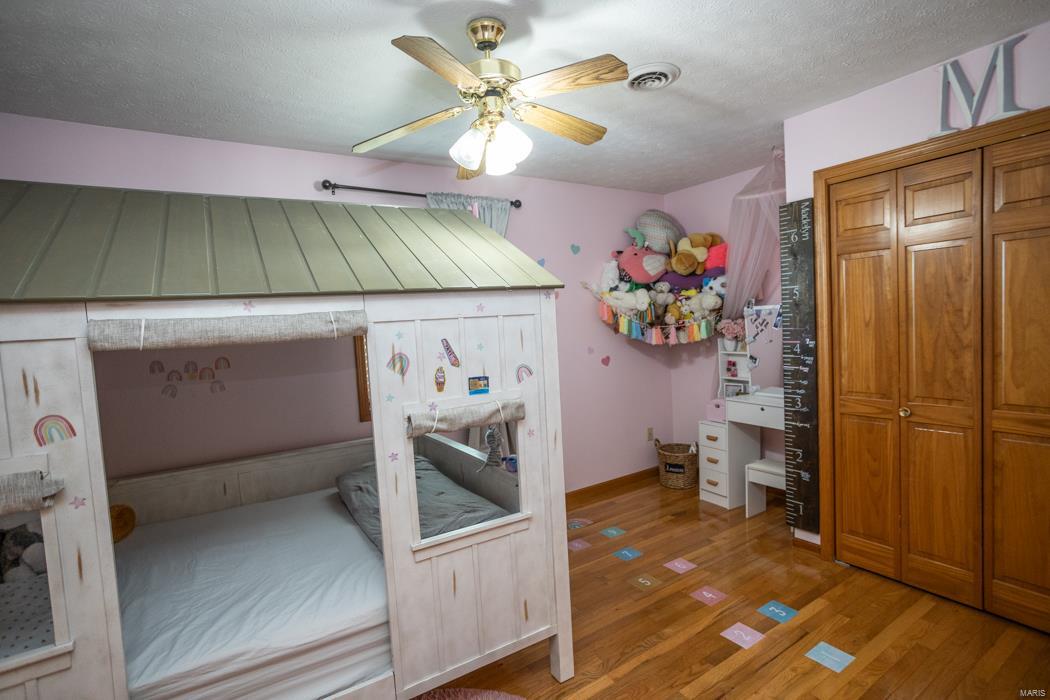 14280 Harper Lane