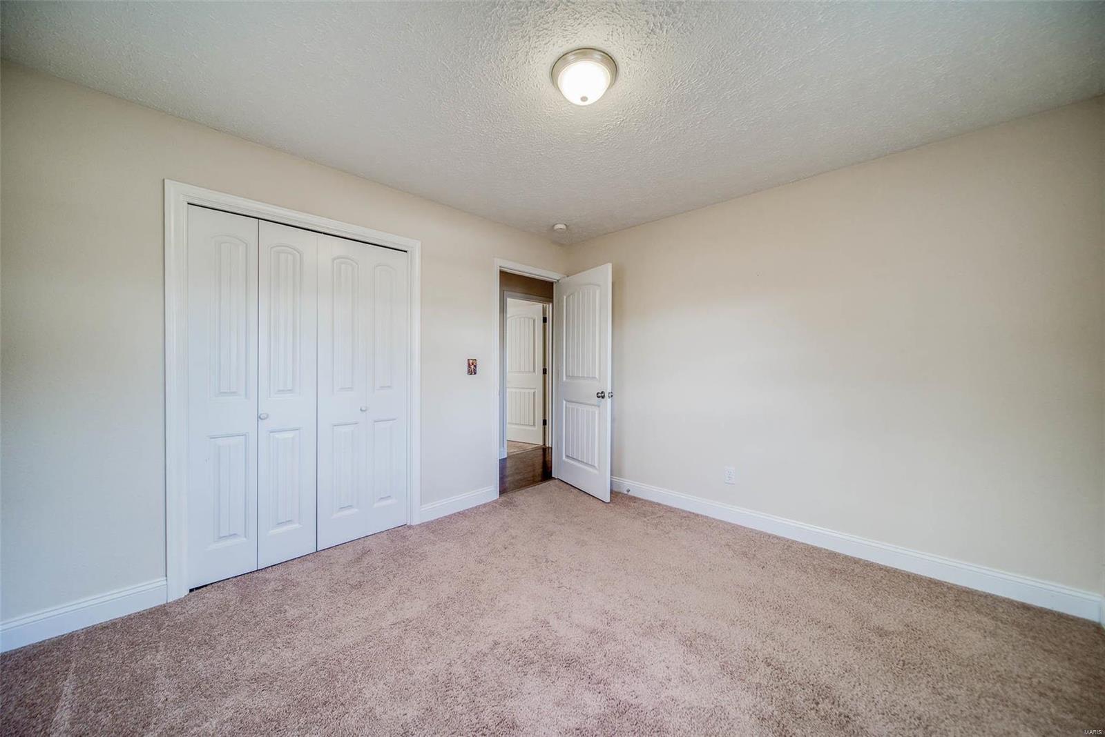 121 Jeffrey Avenue