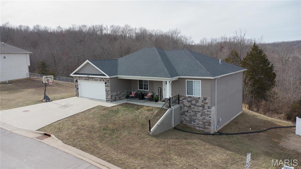 212 Ridgeview Drive
