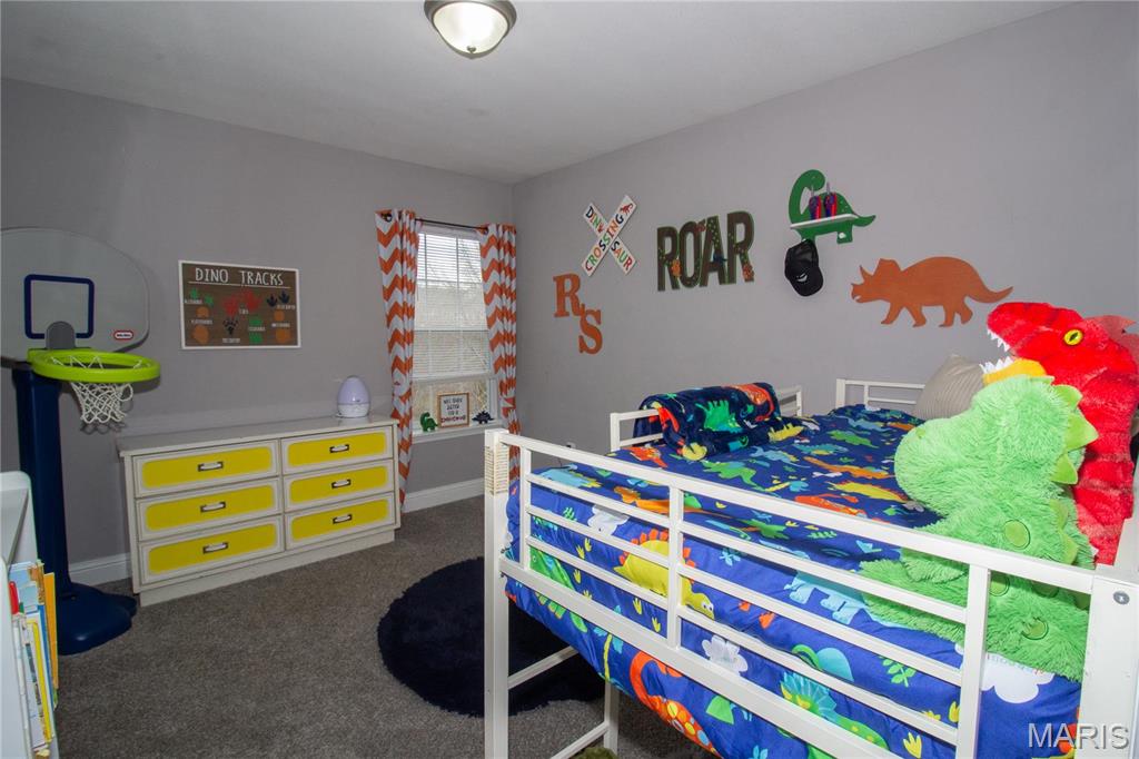 212 Ridgeview Drive