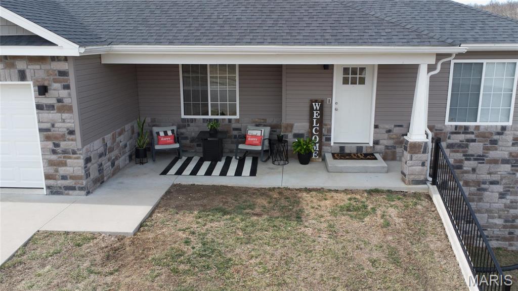 212 Ridgeview Drive