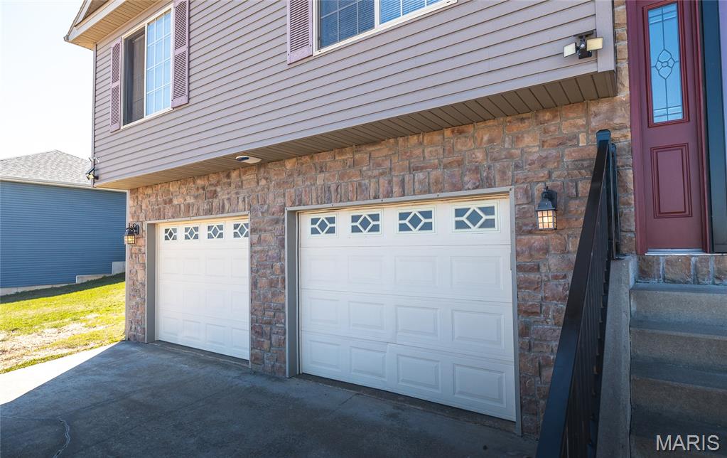 103 Granite Court