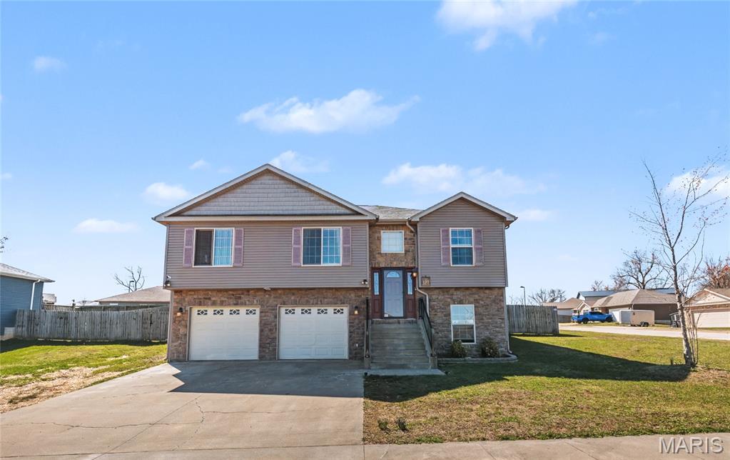 103 Granite Court