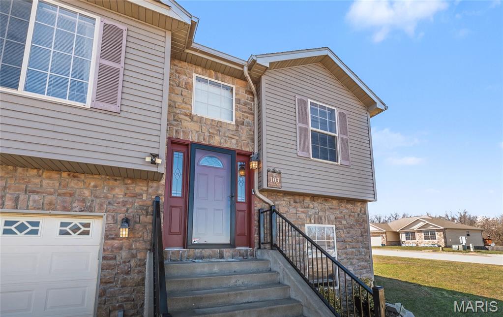 103 Granite Court