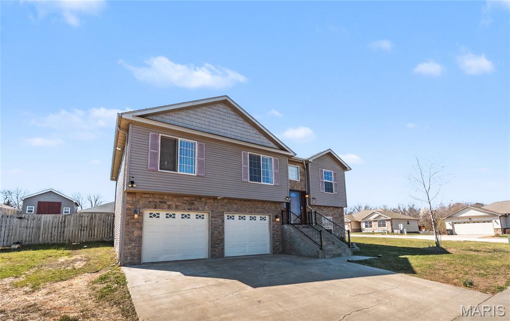 103 Granite Court