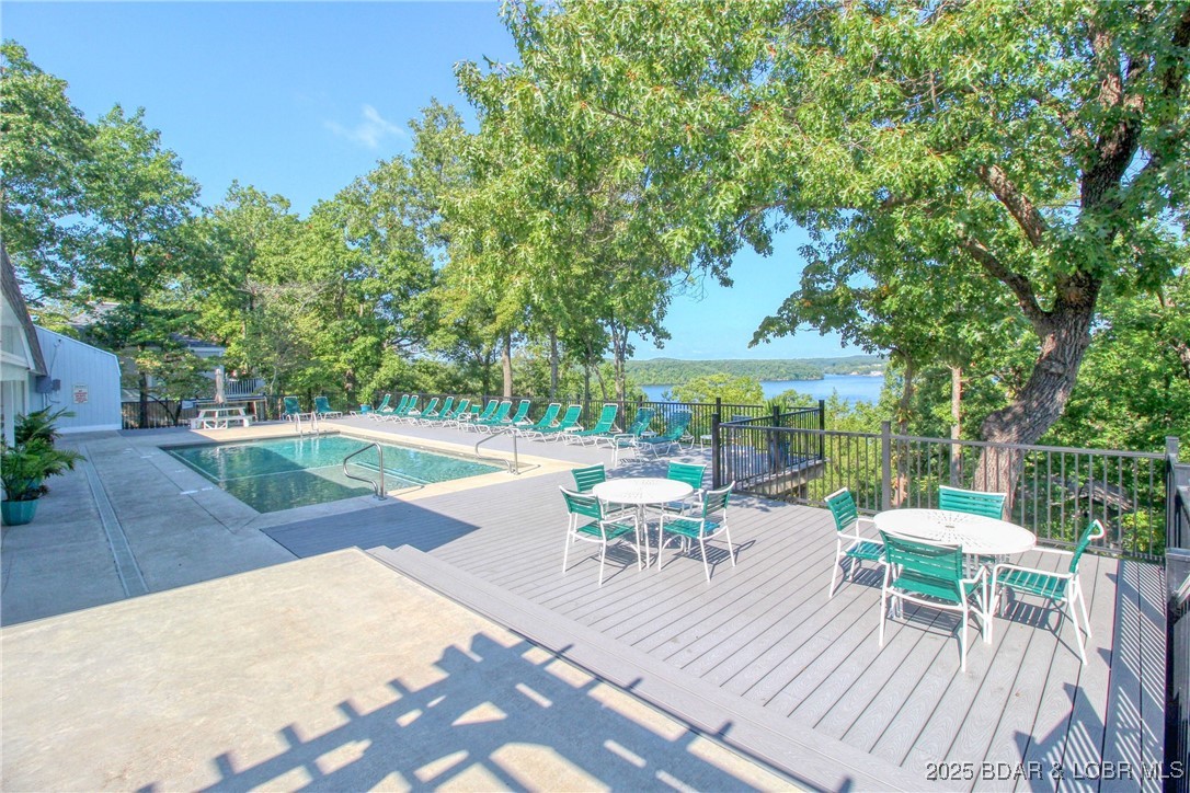 218 Staniel Cay