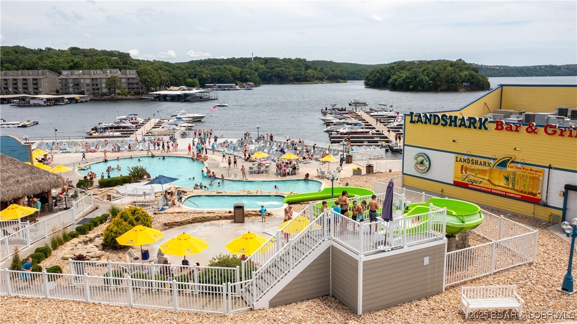 218 Staniel Cay