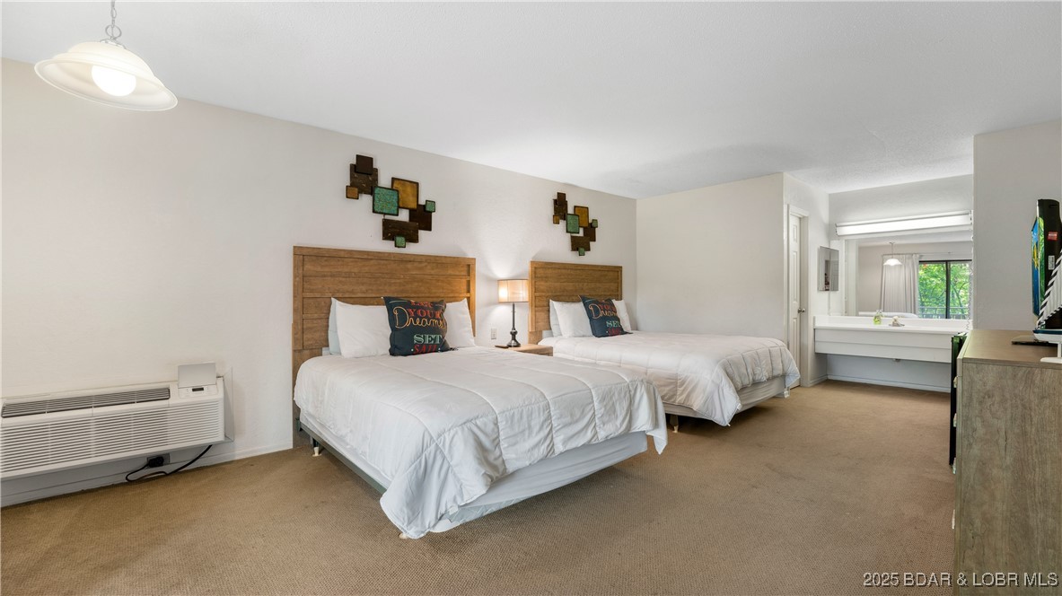 218 Staniel Cay