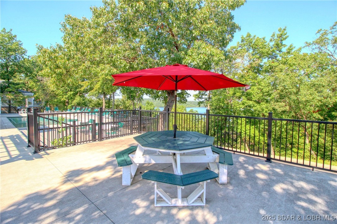218 Staniel Cay