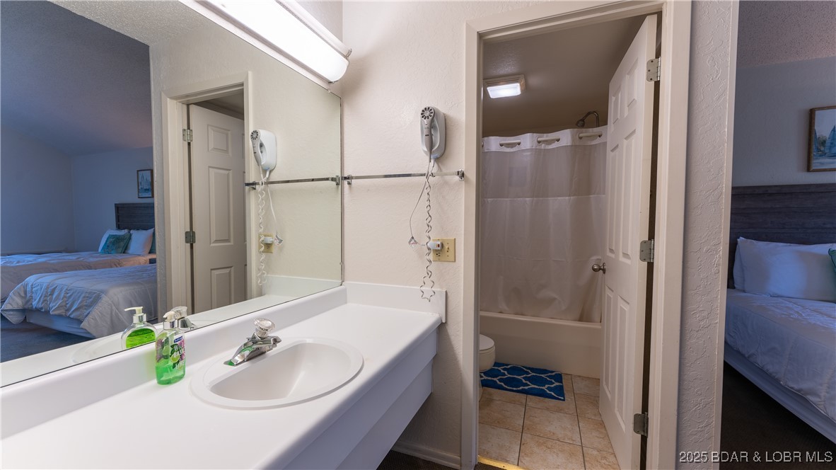 218 Staniel Cay