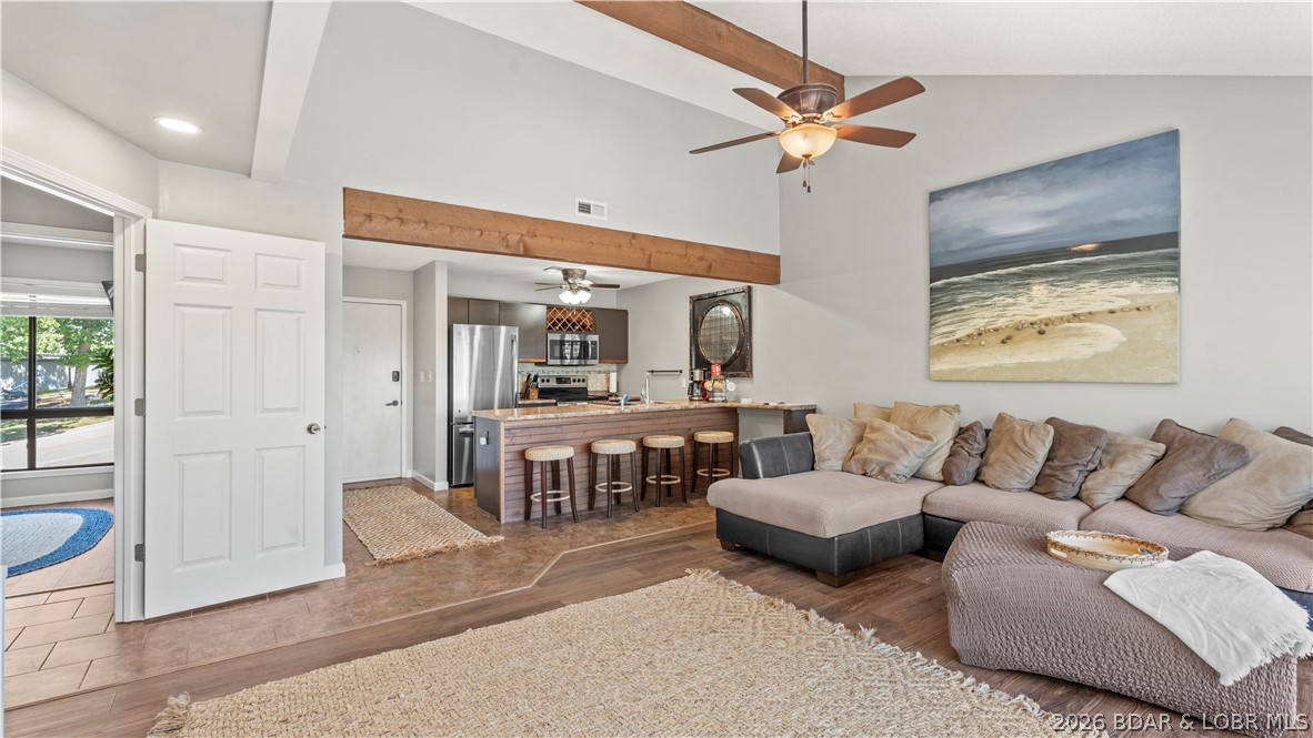 108 Robinwood Drive 3D