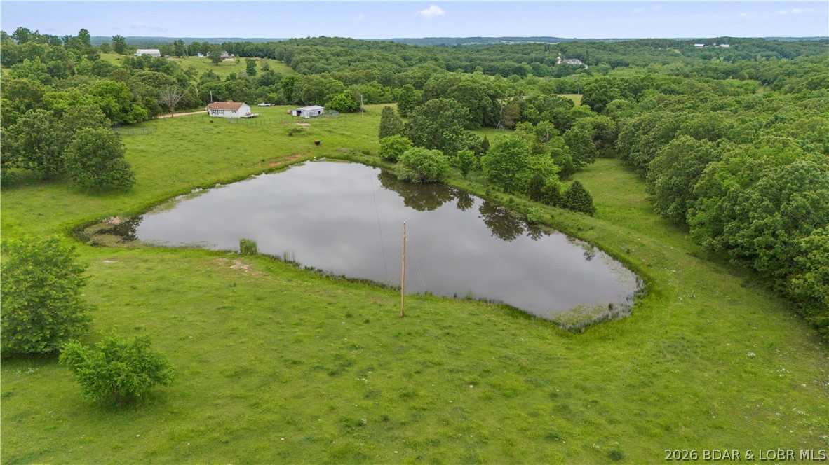 33 Alder Springs Road