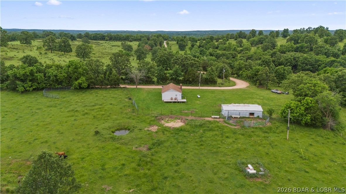 33 Alder Springs Road