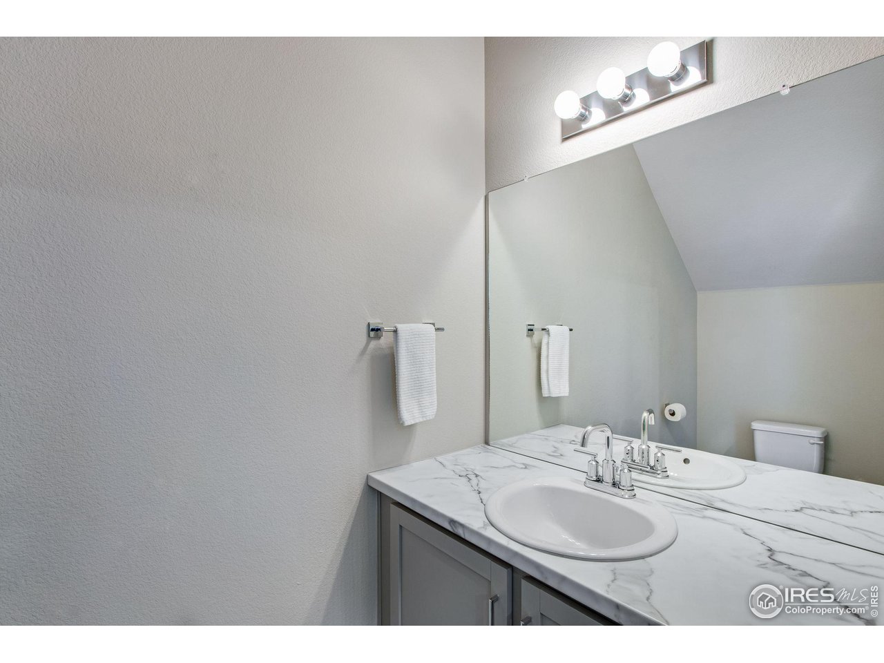 602 Sante Fe Trl D-2