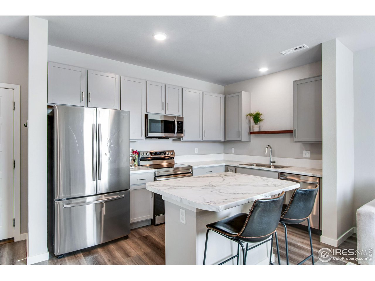 602 Sante Fe Trl D-2