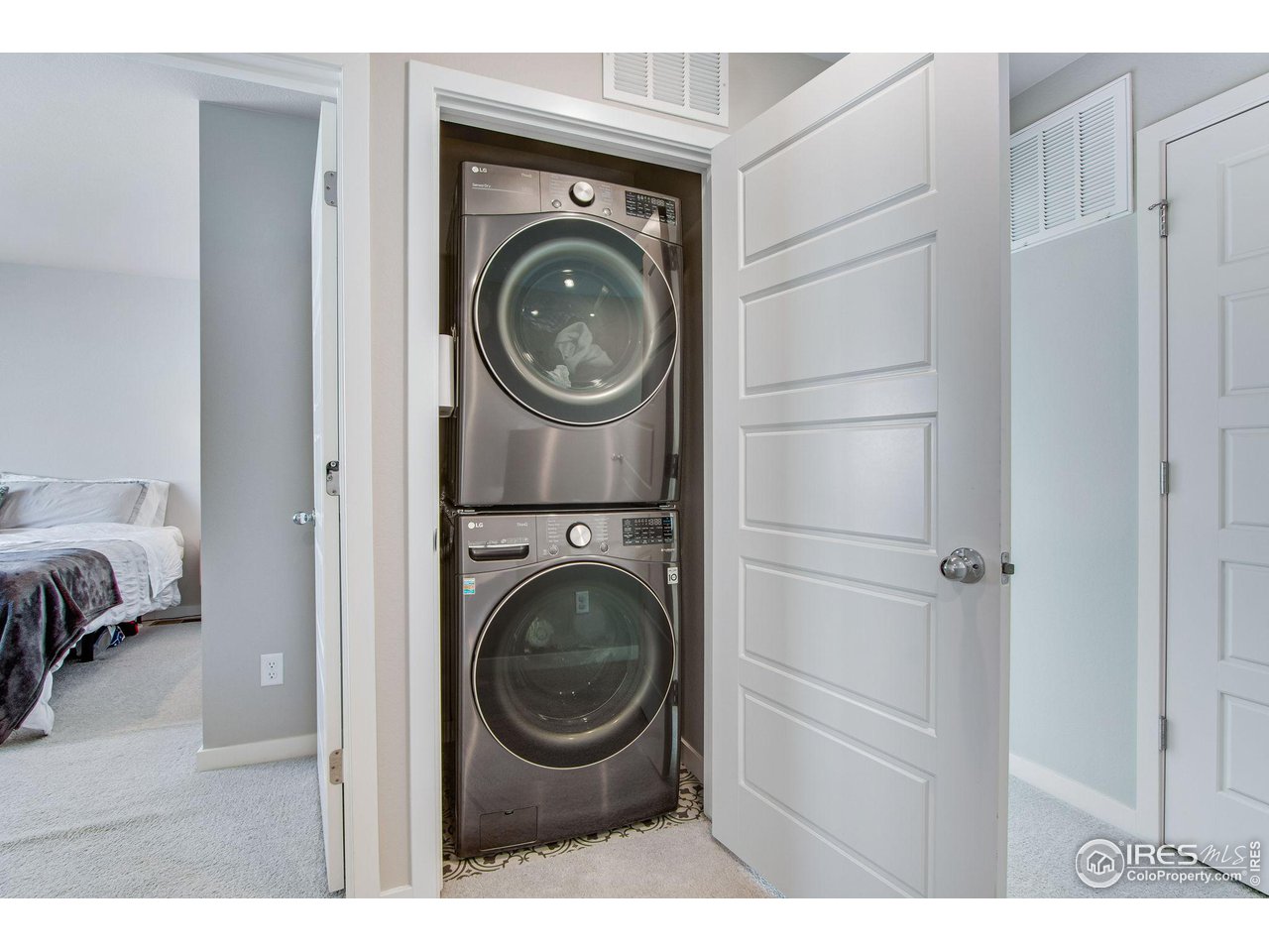 602 Sante Fe Trl D-2