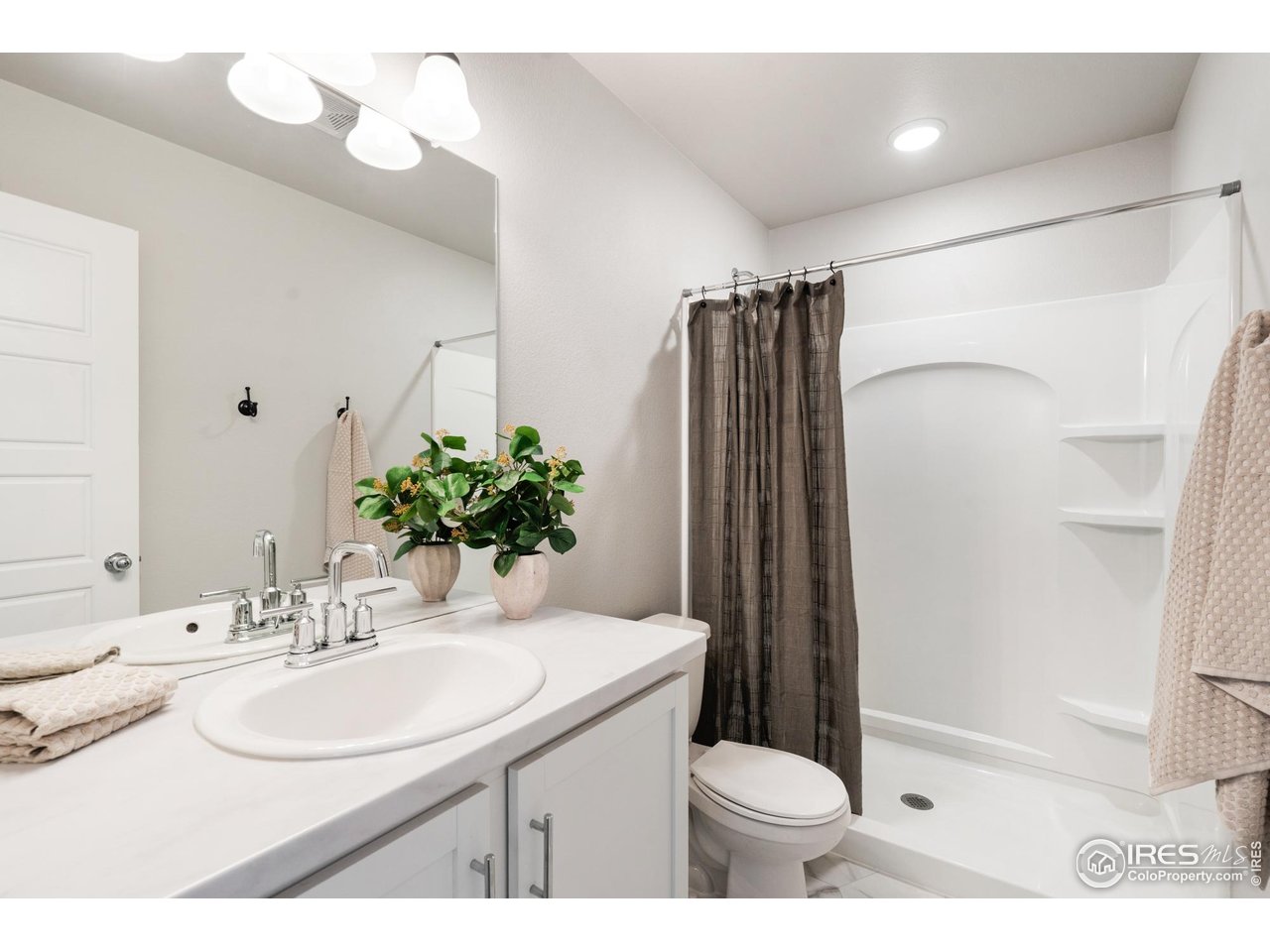 602 Sante Fe Trl D-4