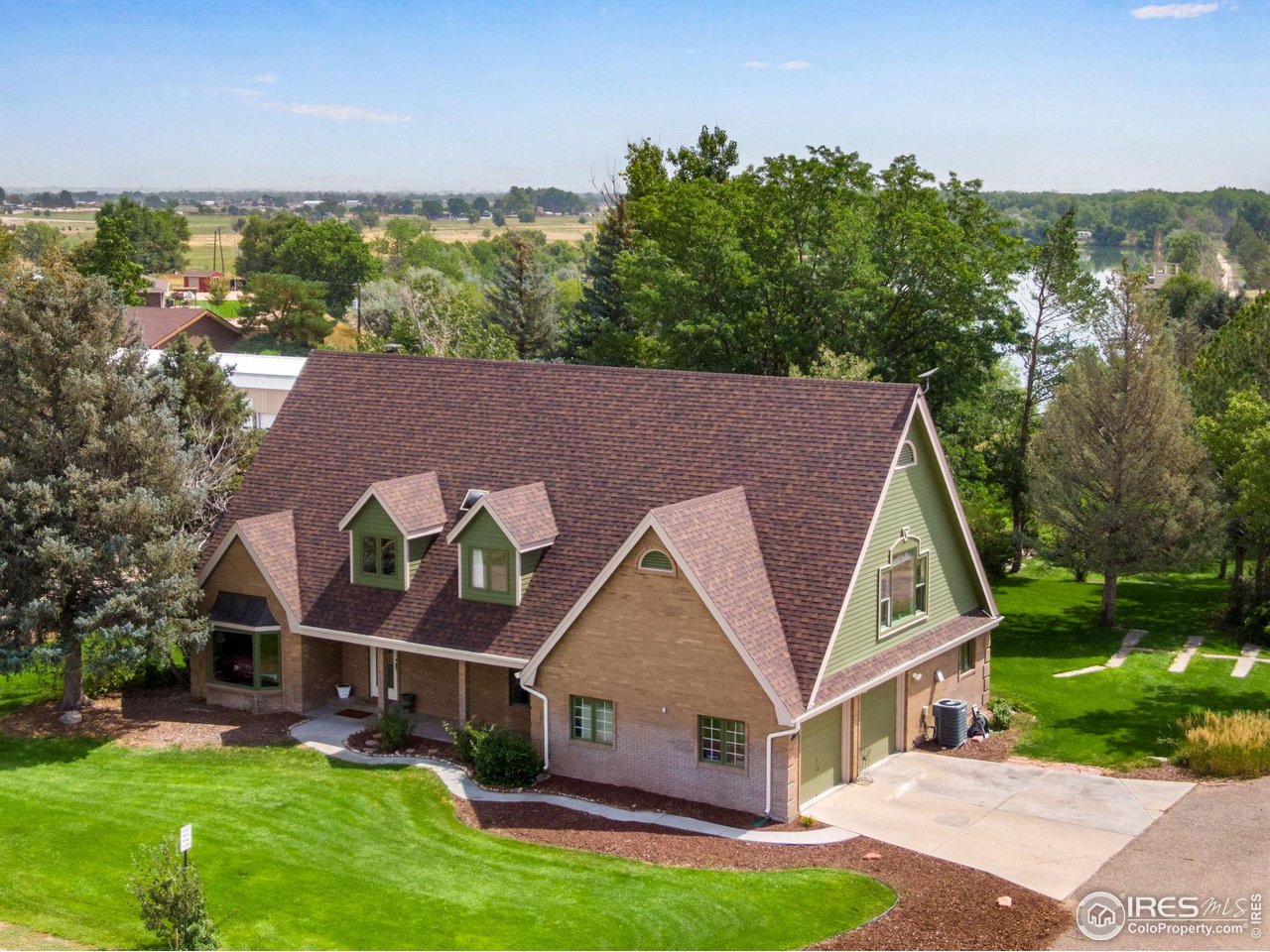 727 E 27th St Greeley