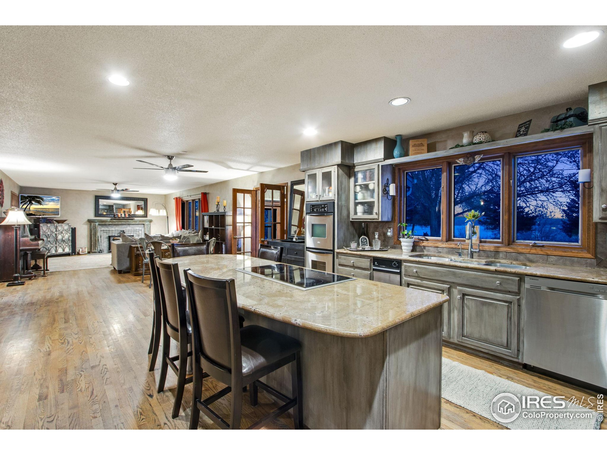 727 E 27th St Greeley