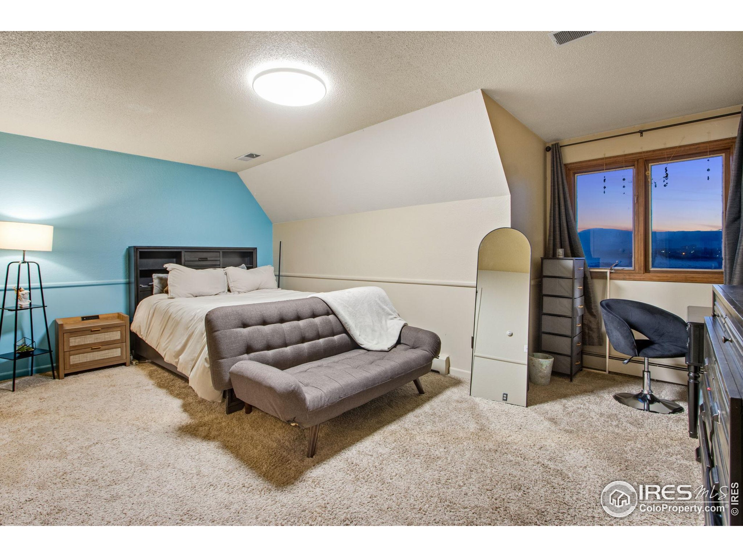 727 E 27th St Greeley