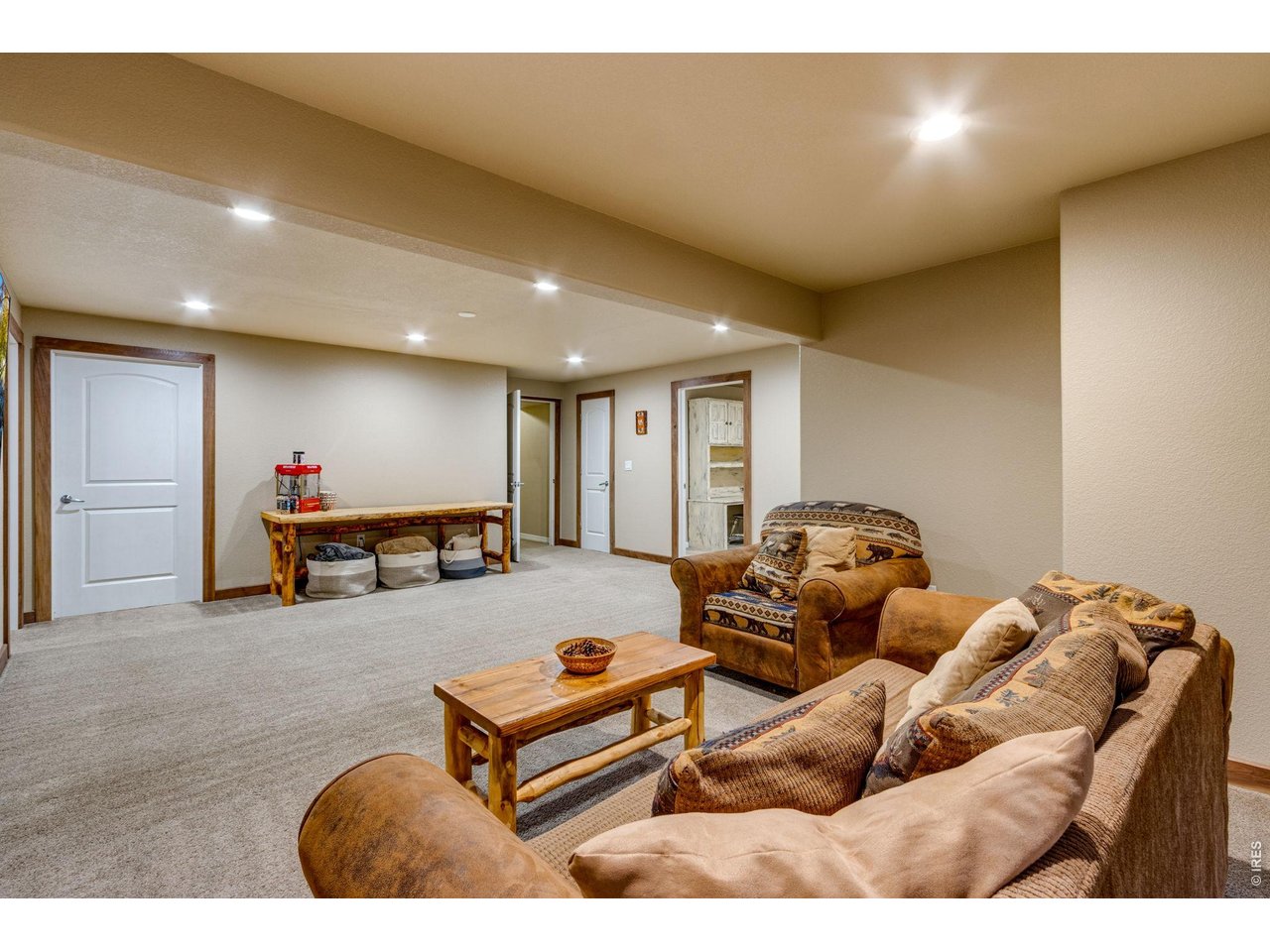 634 Del Carmen Dr