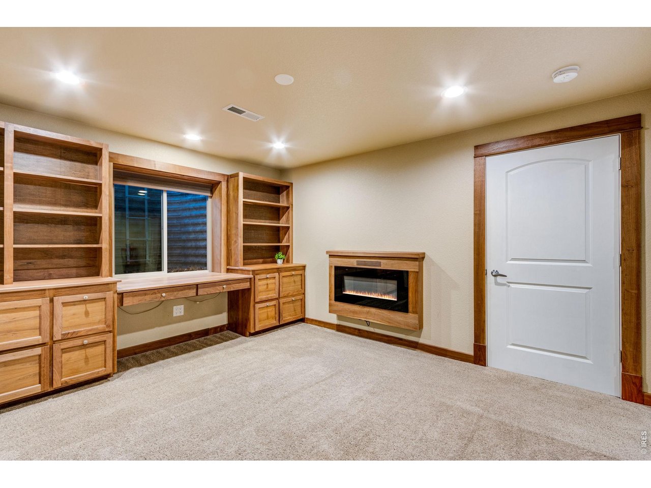 634 Del Carmen Dr