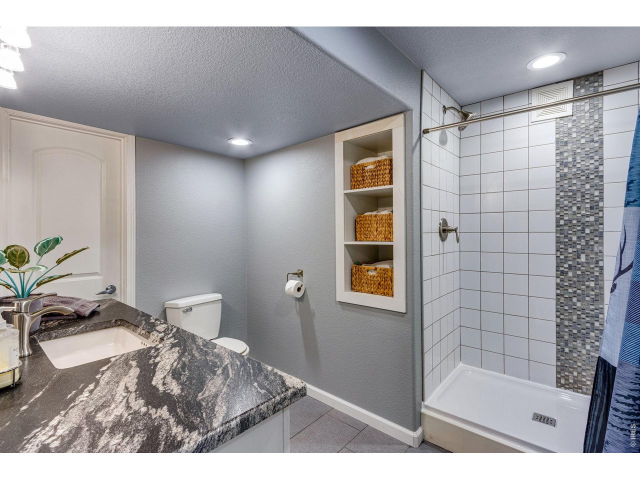 634 Del Carmen Dr