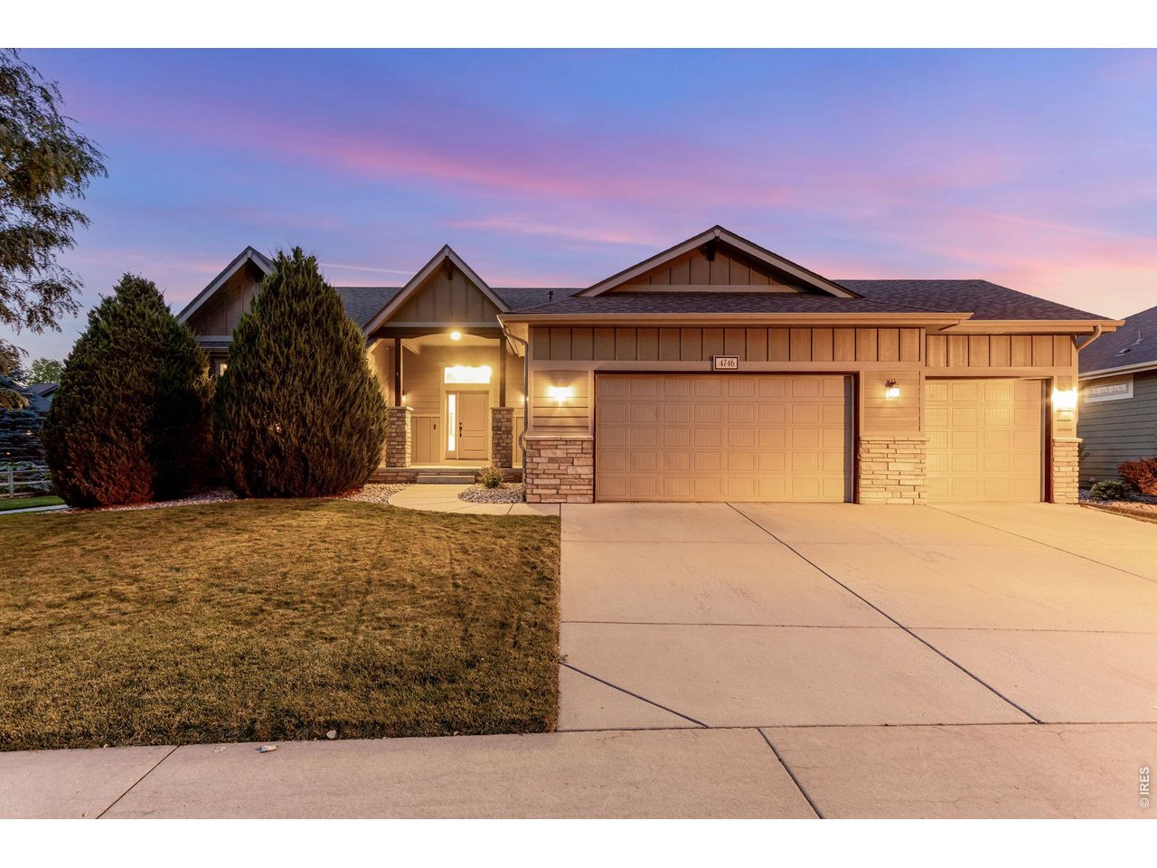 4746 Brenton Dr