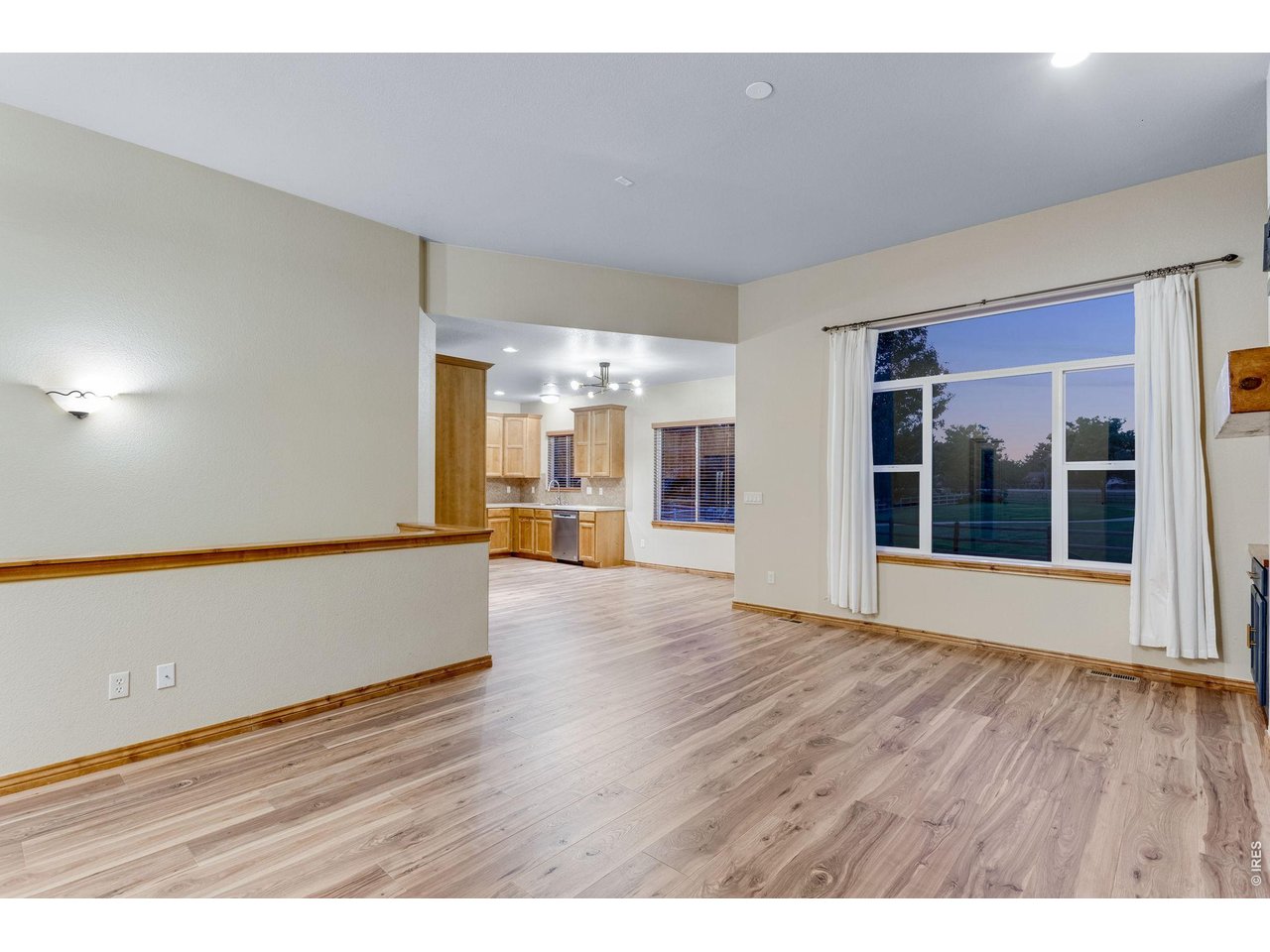 4746 Brenton Dr