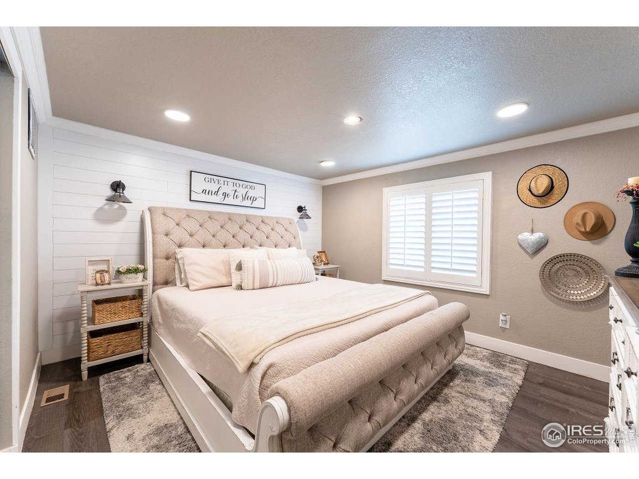 2500 E Harmony Rd 184