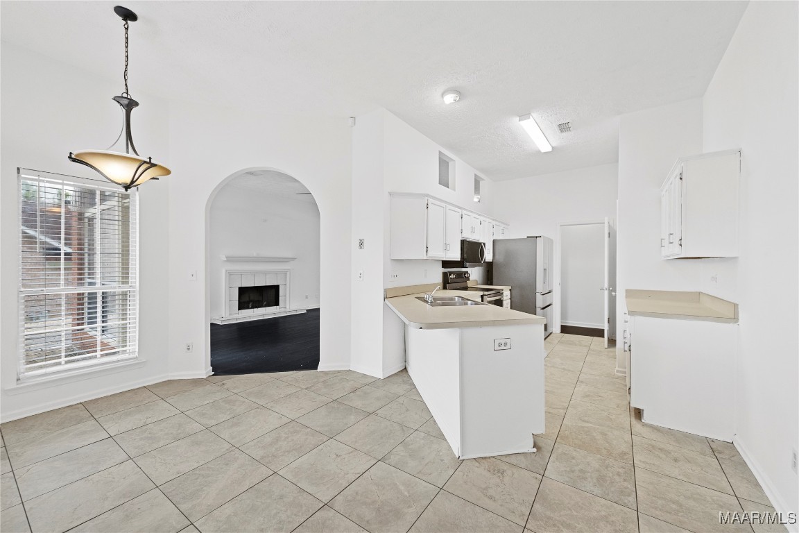 6731 Mitzi Court
