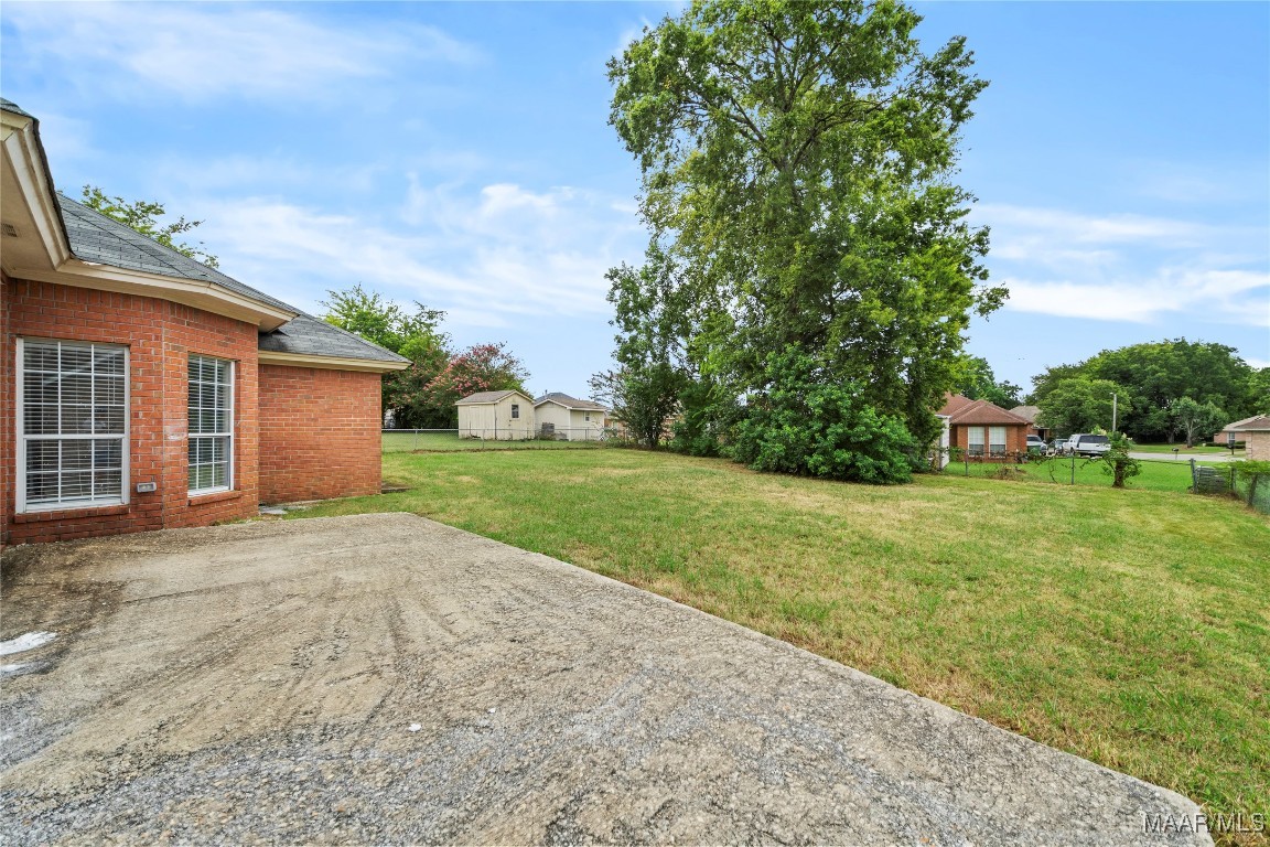 6731 Mitzi Court