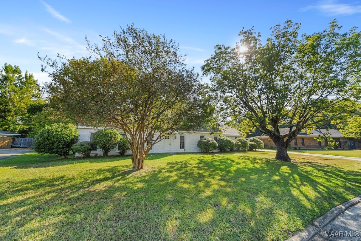 3481 FERNWAY Drive