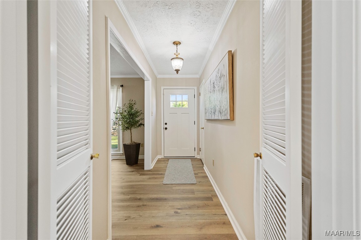 3481 FERNWAY Drive