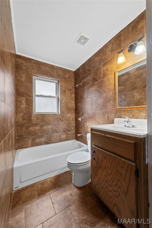 2838 Biltmore Avenue