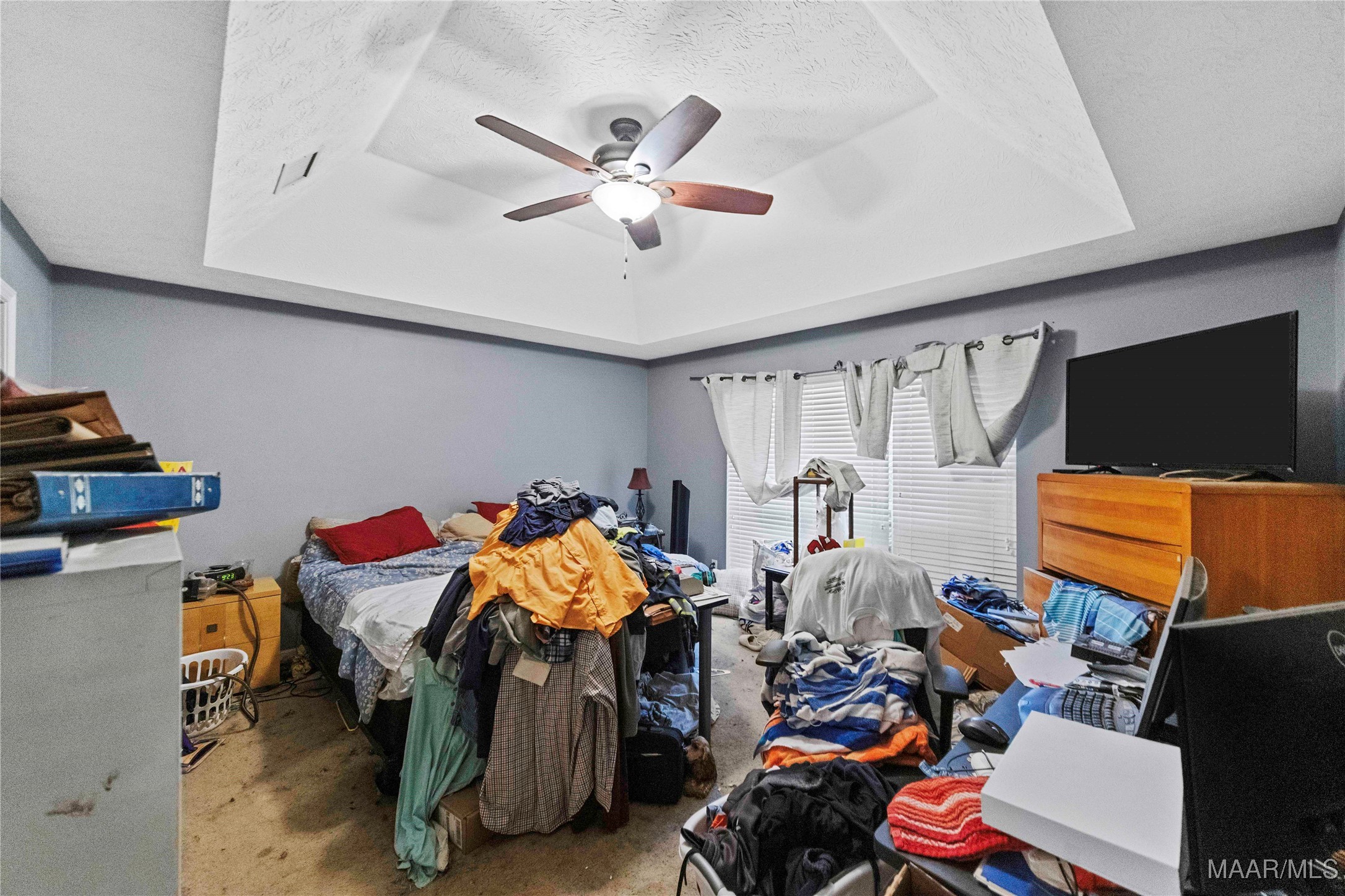 180 Stone River Loop