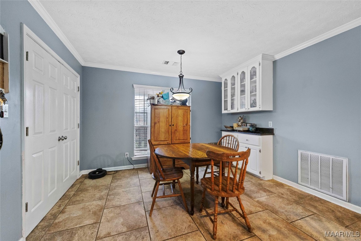 180 Stone River Loop