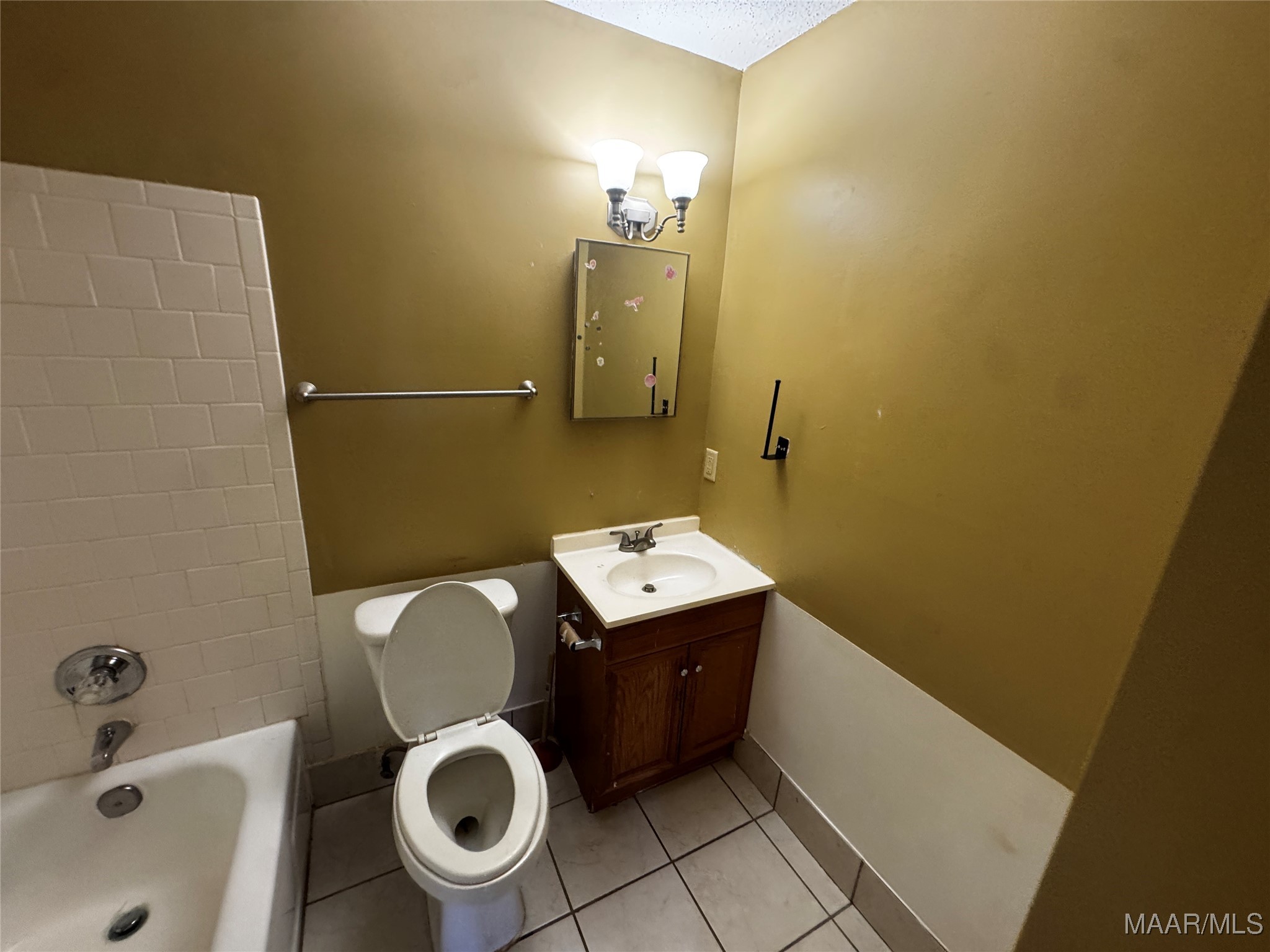 127 BRIARBROOK Drive