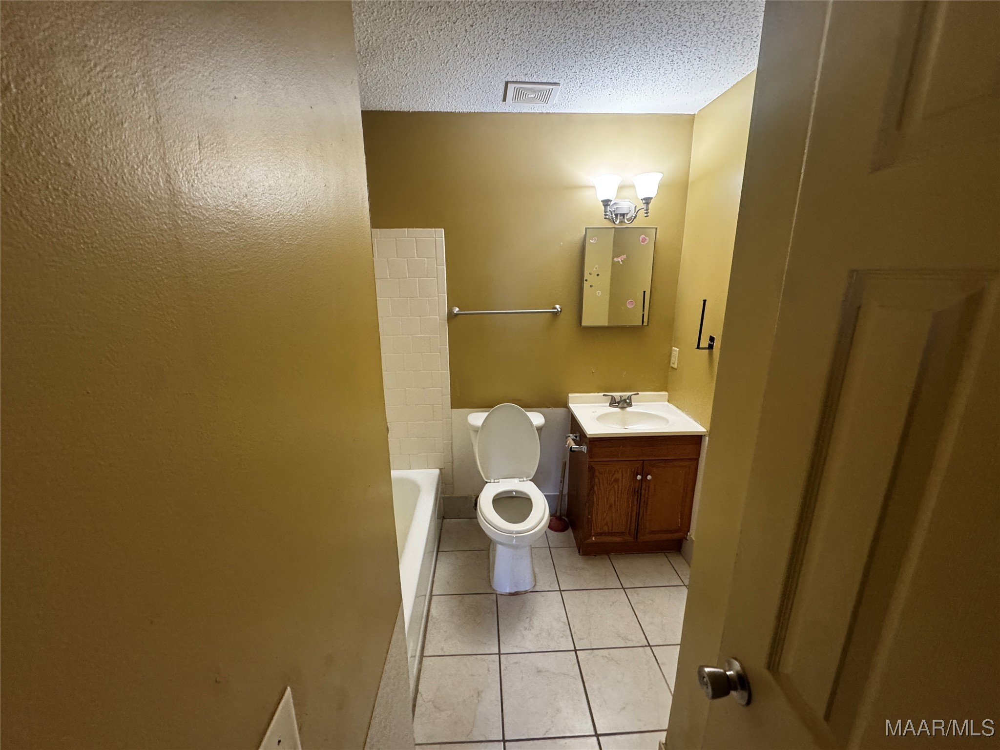 127 BRIARBROOK Drive