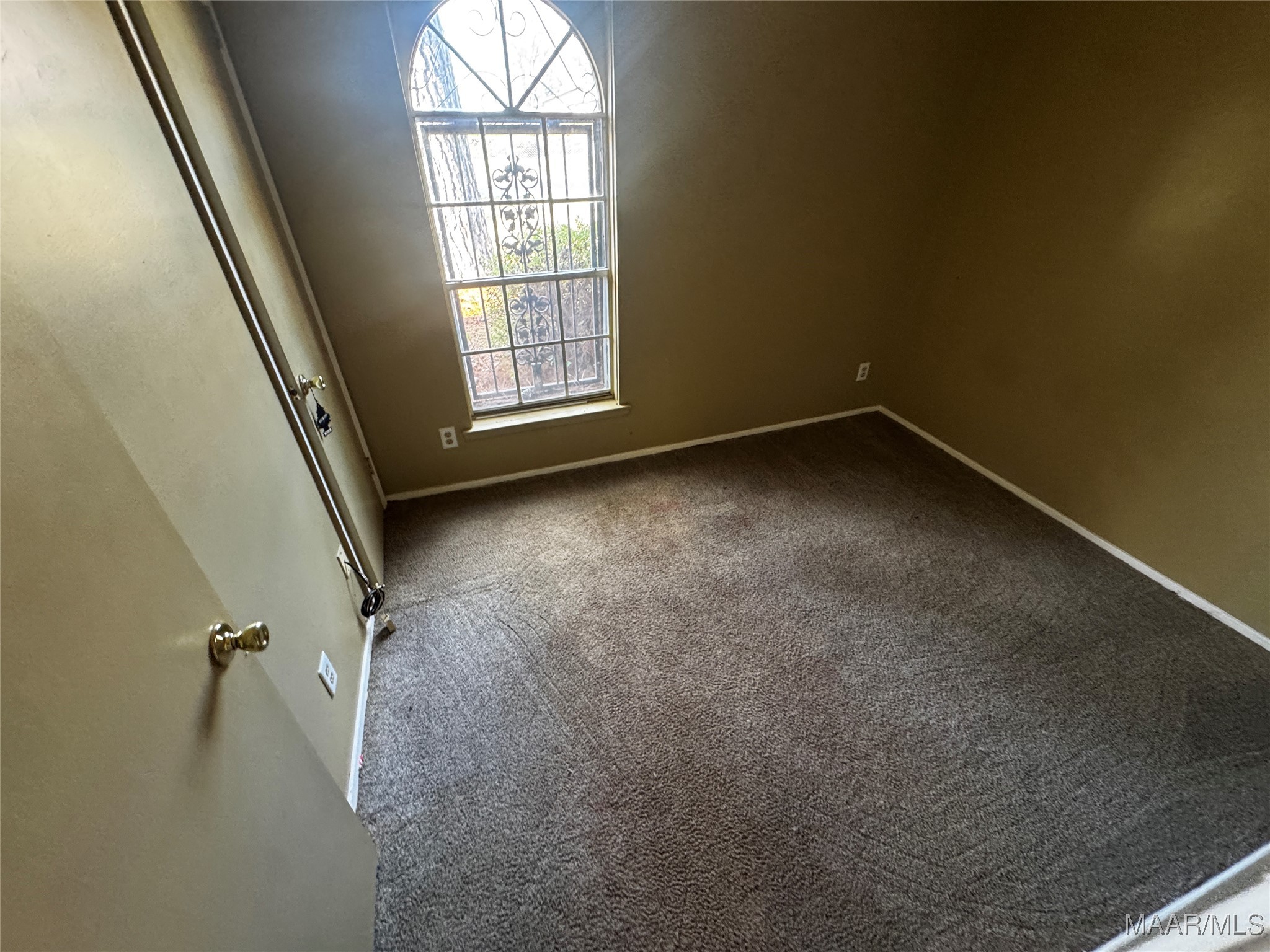 127 BRIARBROOK Drive