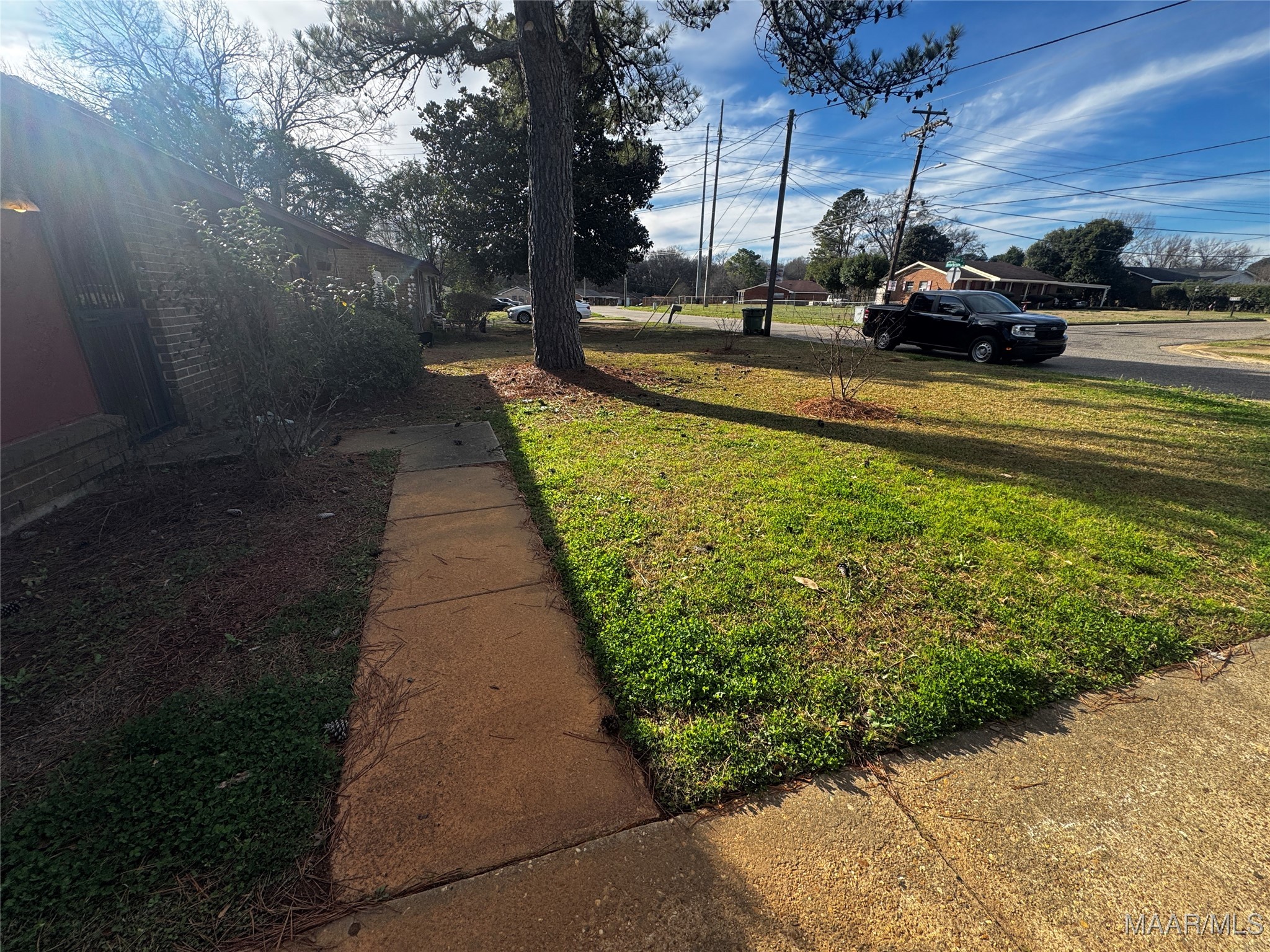 127 BRIARBROOK Drive